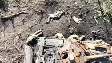 ukrainian soldiers from 30th mechanized brigade kill russian soldiers with drones video.jpg