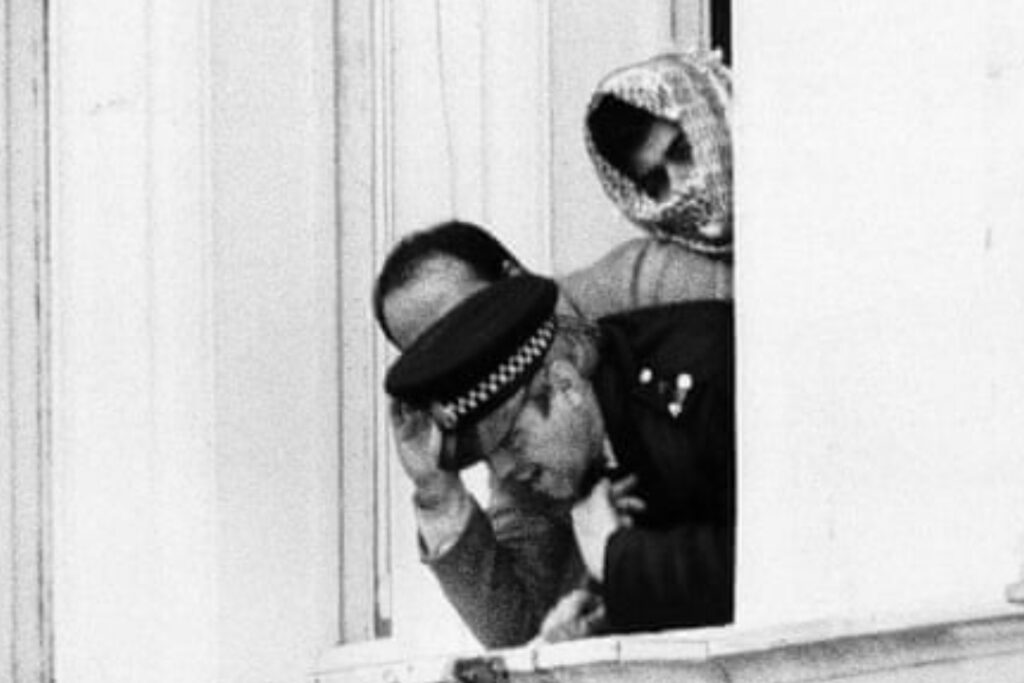 Obléhání íránské ambasády (1980) 🇬🇧🇮🇷 1 1000085493